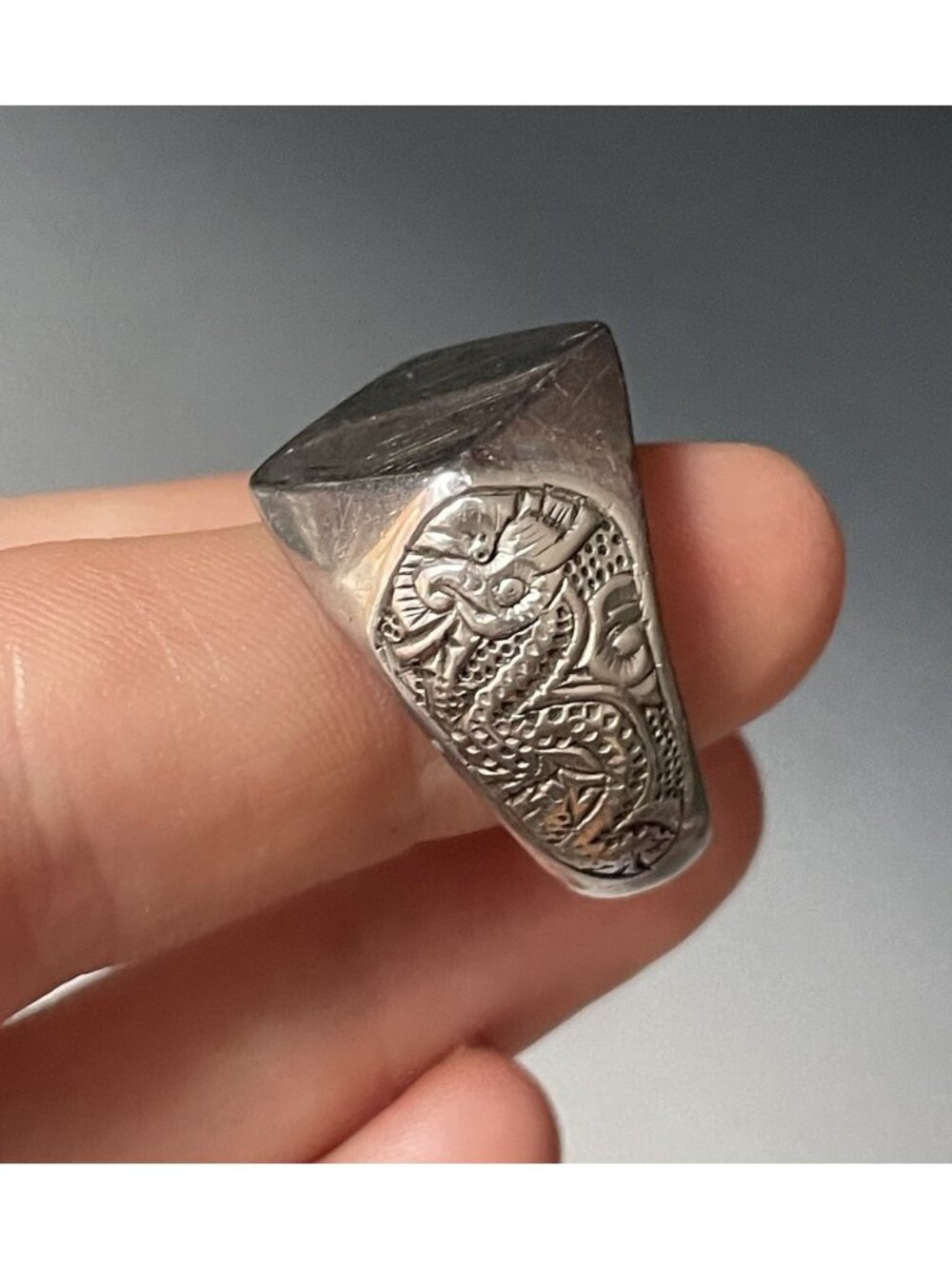 Sz 9.75 Antique - Vintage 20th C. Stainless Steel Men's Biker Ring Dragon Pagoda